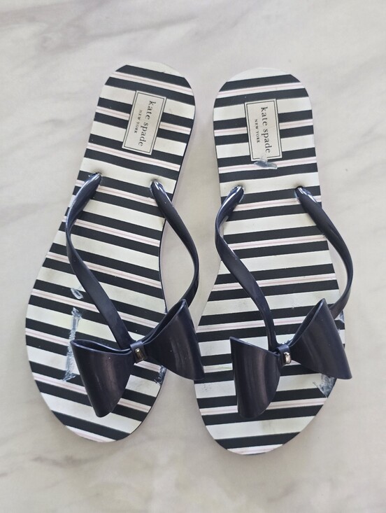 kate spade Shoes - Kate Spade New York Bow Flip Flops 9-10 Navy Striped Pink White Sandals Preppy